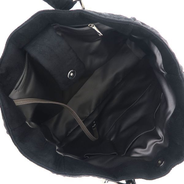 Chanel Canvas Tote Black — view 2