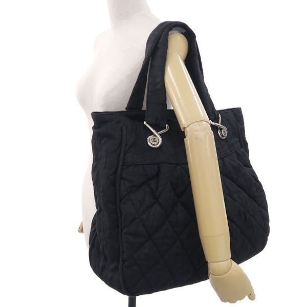 Chanel Canvas Tote Black — view 9