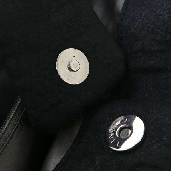 Chanel Canvas Tote Black — view 8
