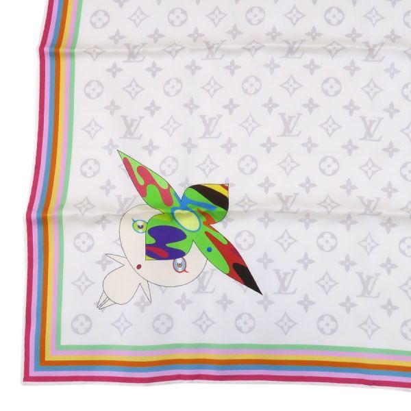 Louis Vuitton LV Takashi Murakami Carre 70 Super Flat White — view 5