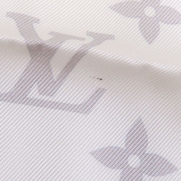 Louis Vuitton Shawl Evermore Gray Scarf — view 7