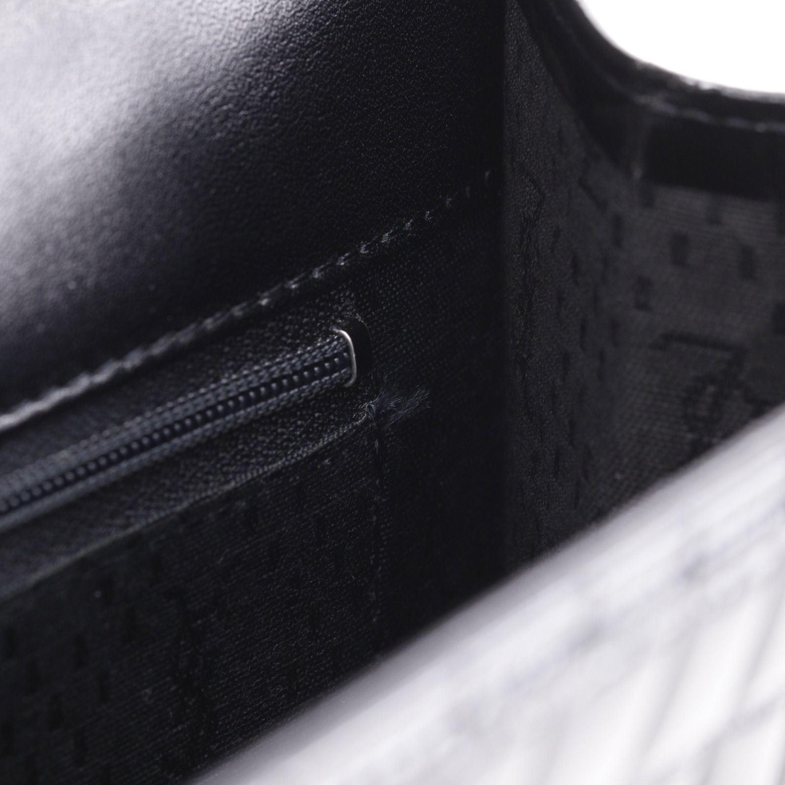 Saint Laurent Clutch Embossed Leather Black — view 7