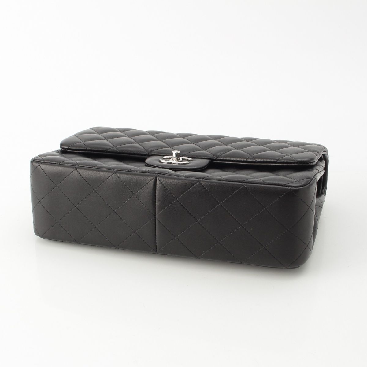 Chanel Big Quilted 30 Lambskin Chain Shoulder Bag Black — view 5