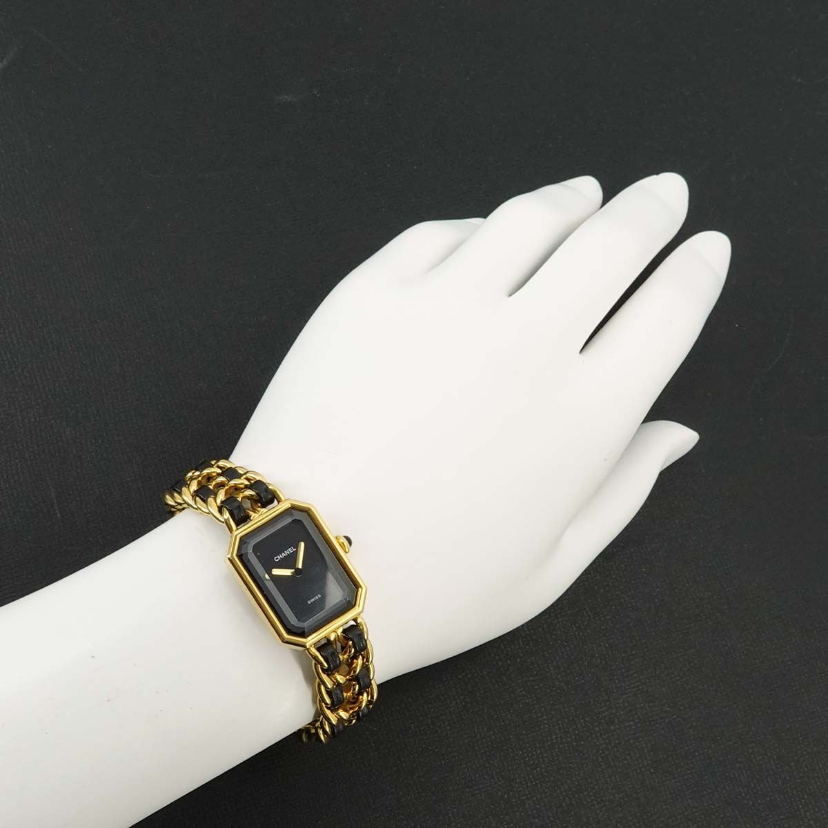 Chanel Premiere L Vintage Watch Black Gold — view 3