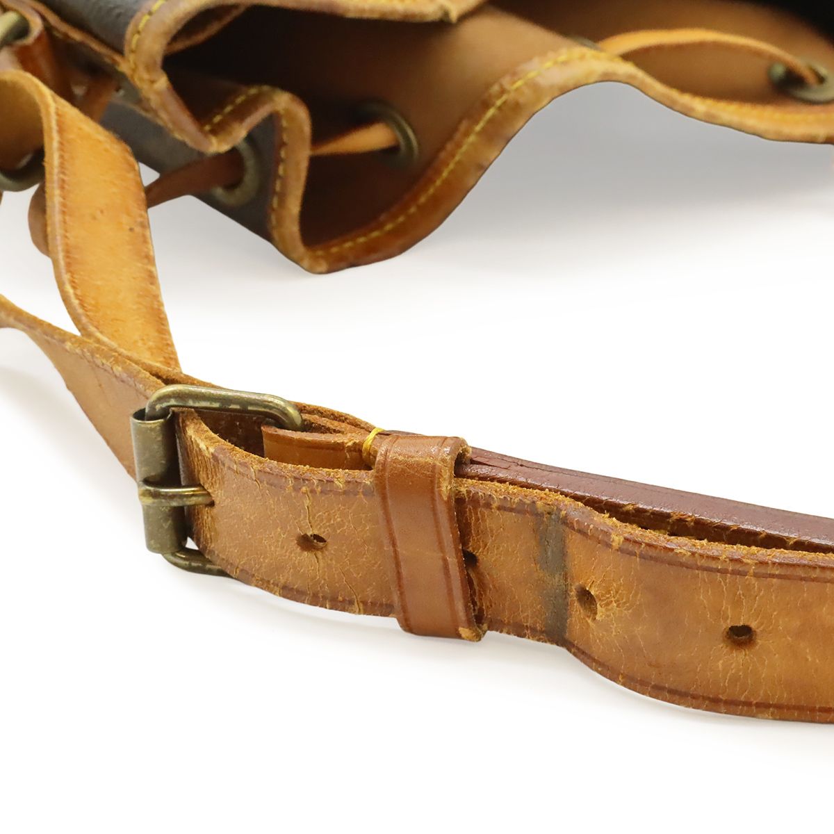 Louis Vuitton Monogram Noe Shoulder Bag Semi Drawstring — view 7