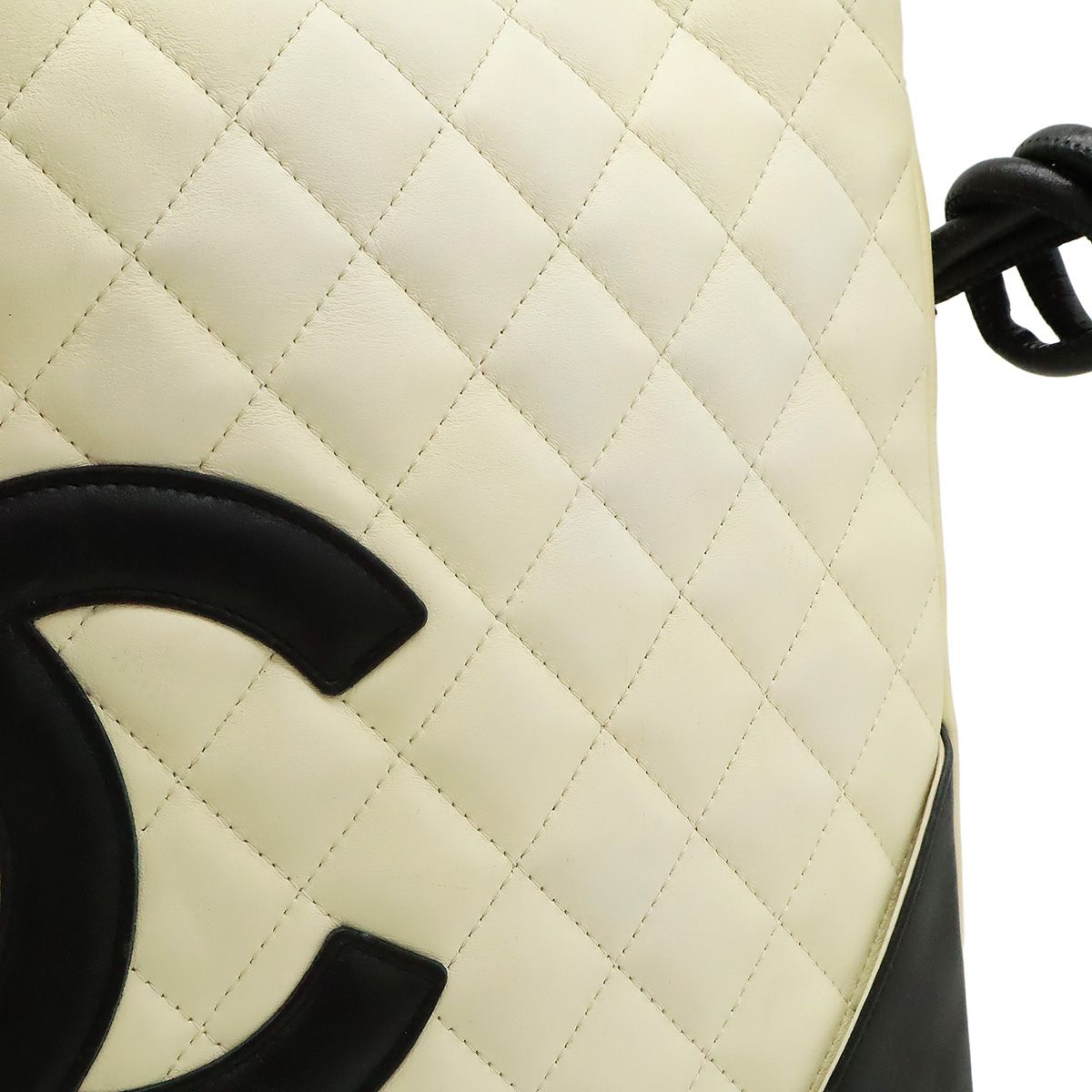 Chanel Cambon Line CC Logo Pochette Shoulder Bag Crossbody Soft Calf White Black — view 9
