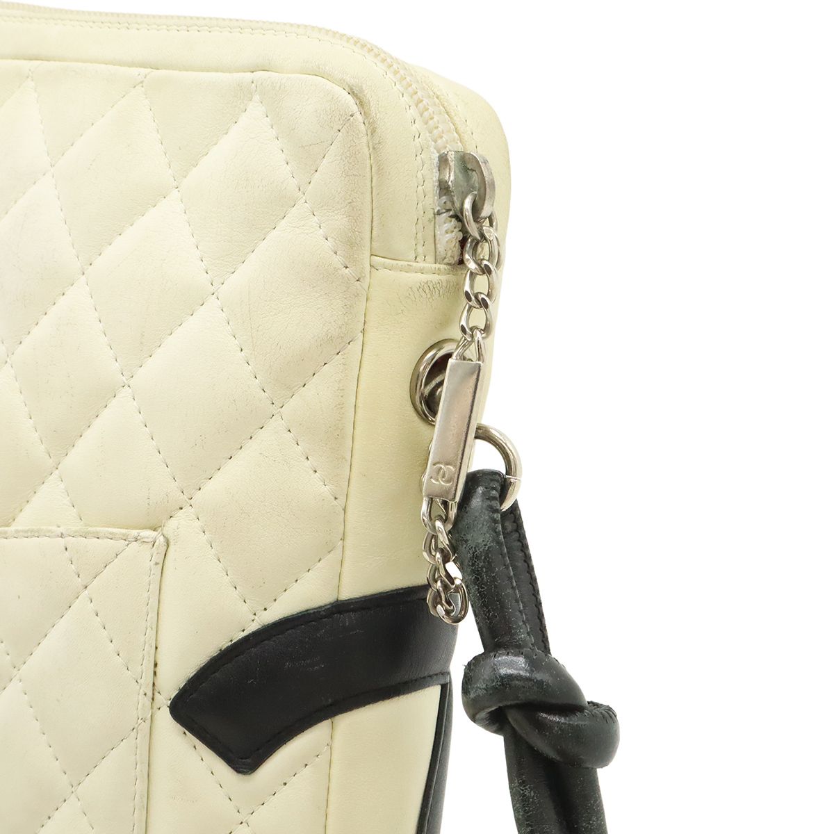 Chanel Cambon Line CC Logo Pochette Shoulder Bag Crossbody Soft Calf White Black — view 4