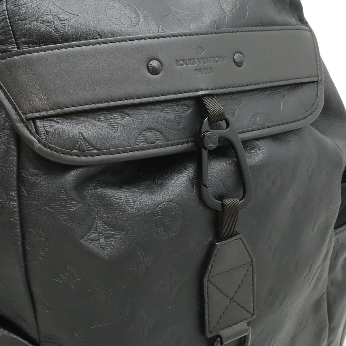 Louis Vuitton Monogram Shadow Discovery Backpack Noir Black — view 7