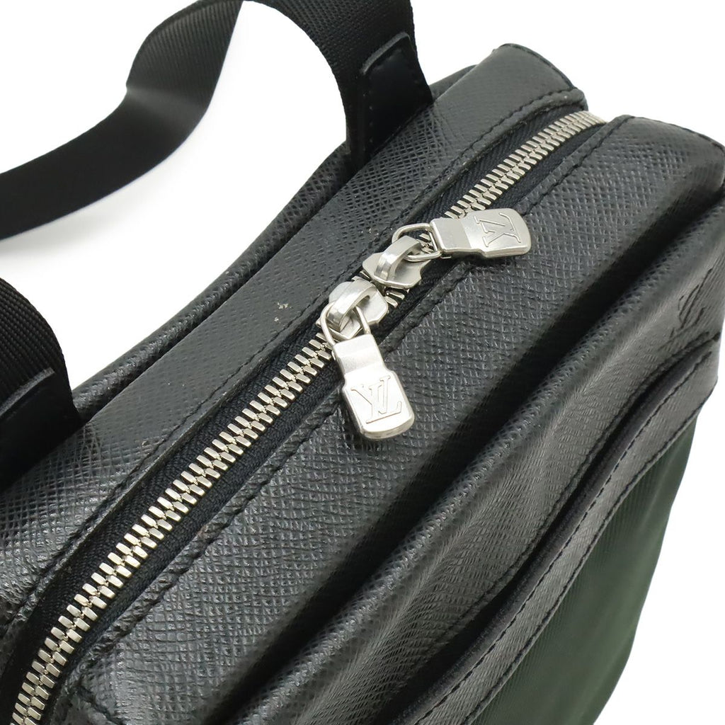 Louis Vuitton Taiga Sayan Shoulder Bag Crossbody Leather Canvas Ardoise Black — view 6