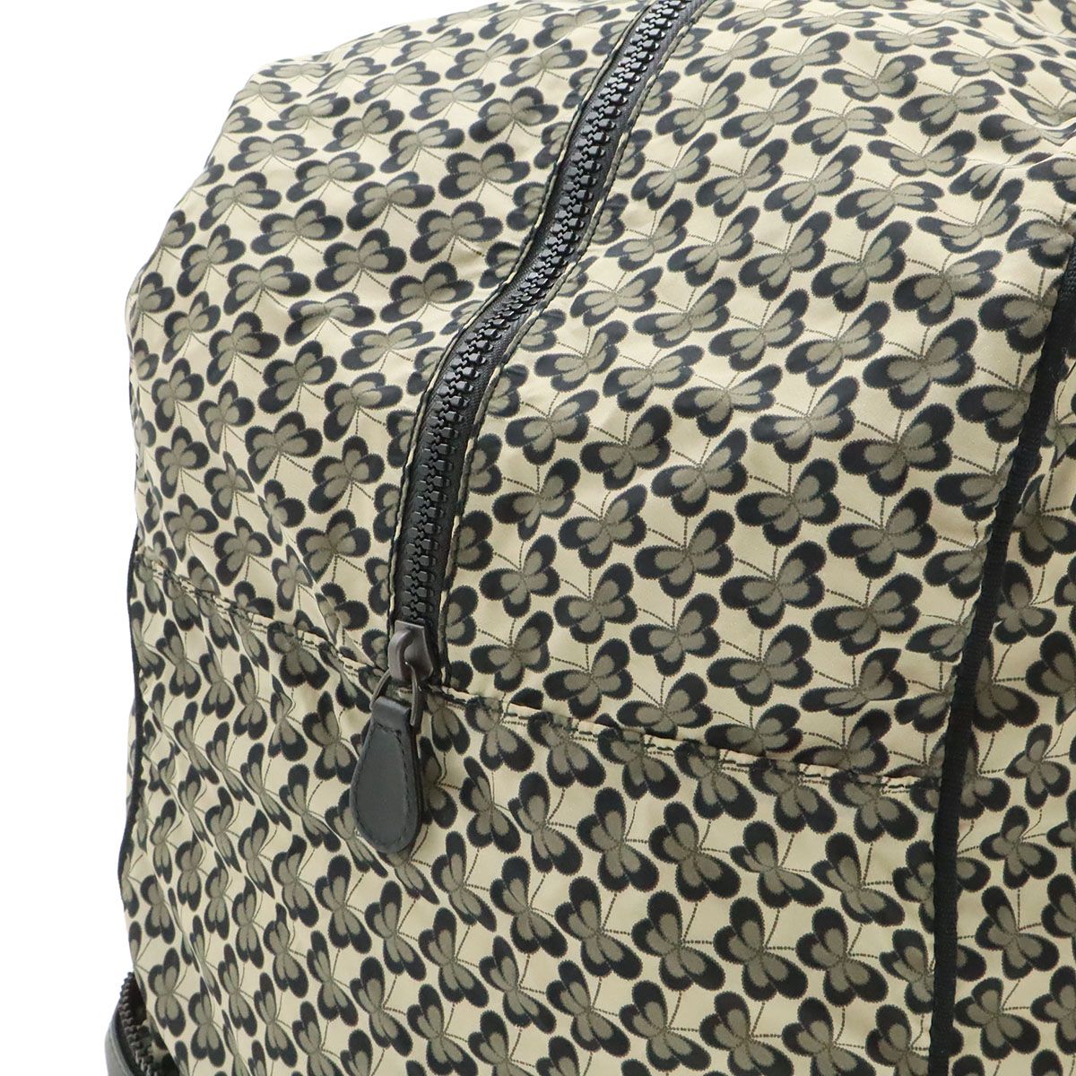 Bottega Veneta Intrecciato Tote Foldable Butterfly Leather Nylon Black Light — view 8