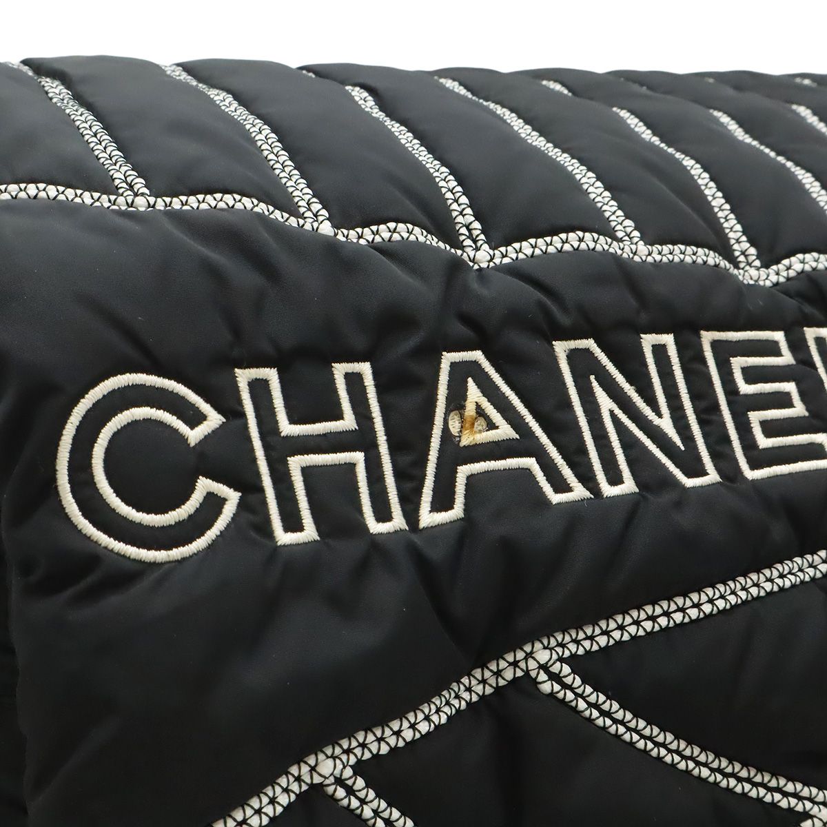 Chanel Sports Line Shoulder Bag Crossbody Nylon Black White — view 8