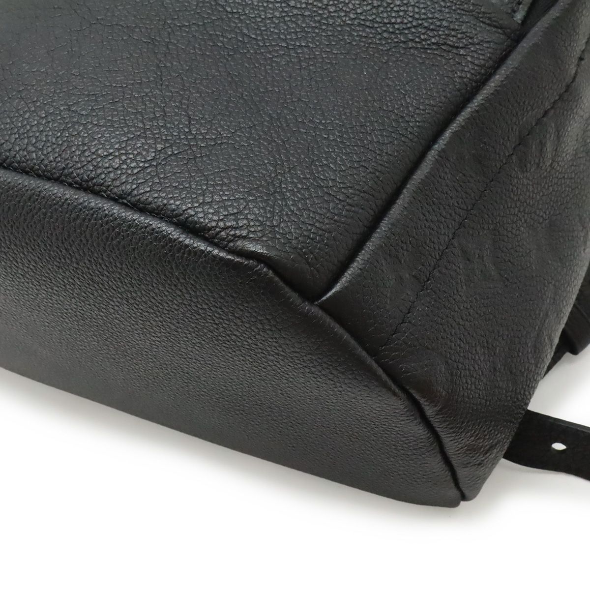 Louis Vuitton Monogram Empreinte Sorbonne Backpack Mini Noir  display picture 3