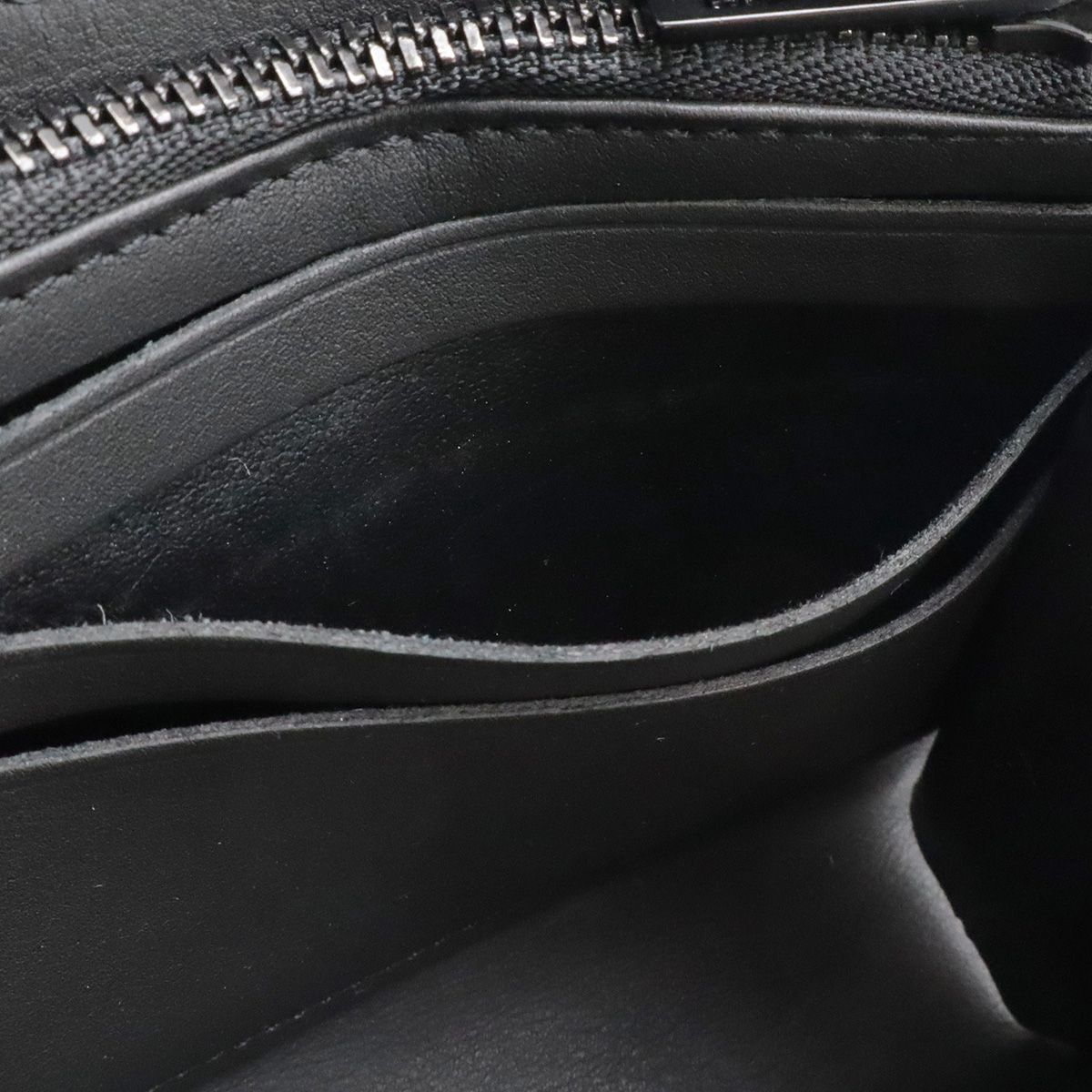 Louis Vuitton LV Aerogram Zippy Wallet L-shaped Zipper Gray Leather Noir Black — view 8