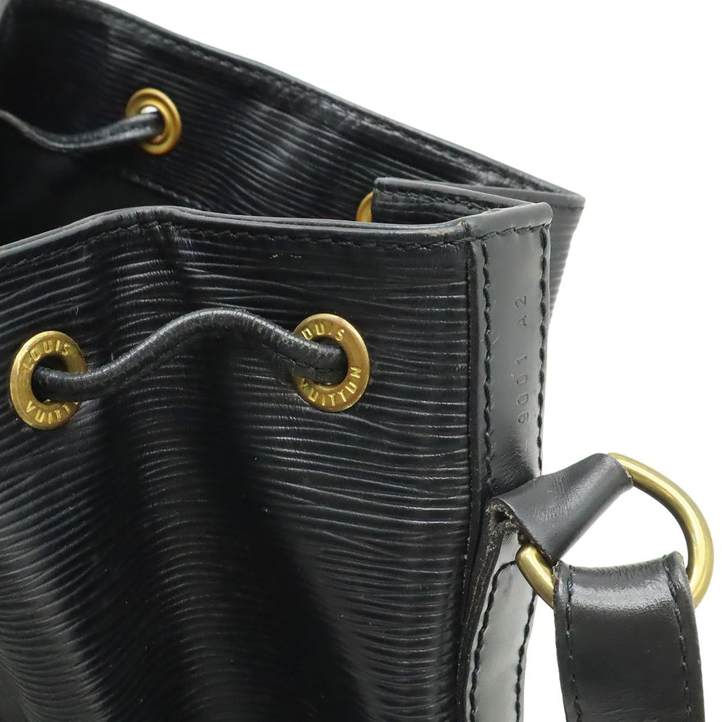 Louis Vuitton Epi Noe Shoulder Bag Drawstring Noir Black Gold — view 6