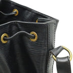 Louis Vuitton Epi Noe Shoulder Bag Drawstring Noir Black Gold — view 6