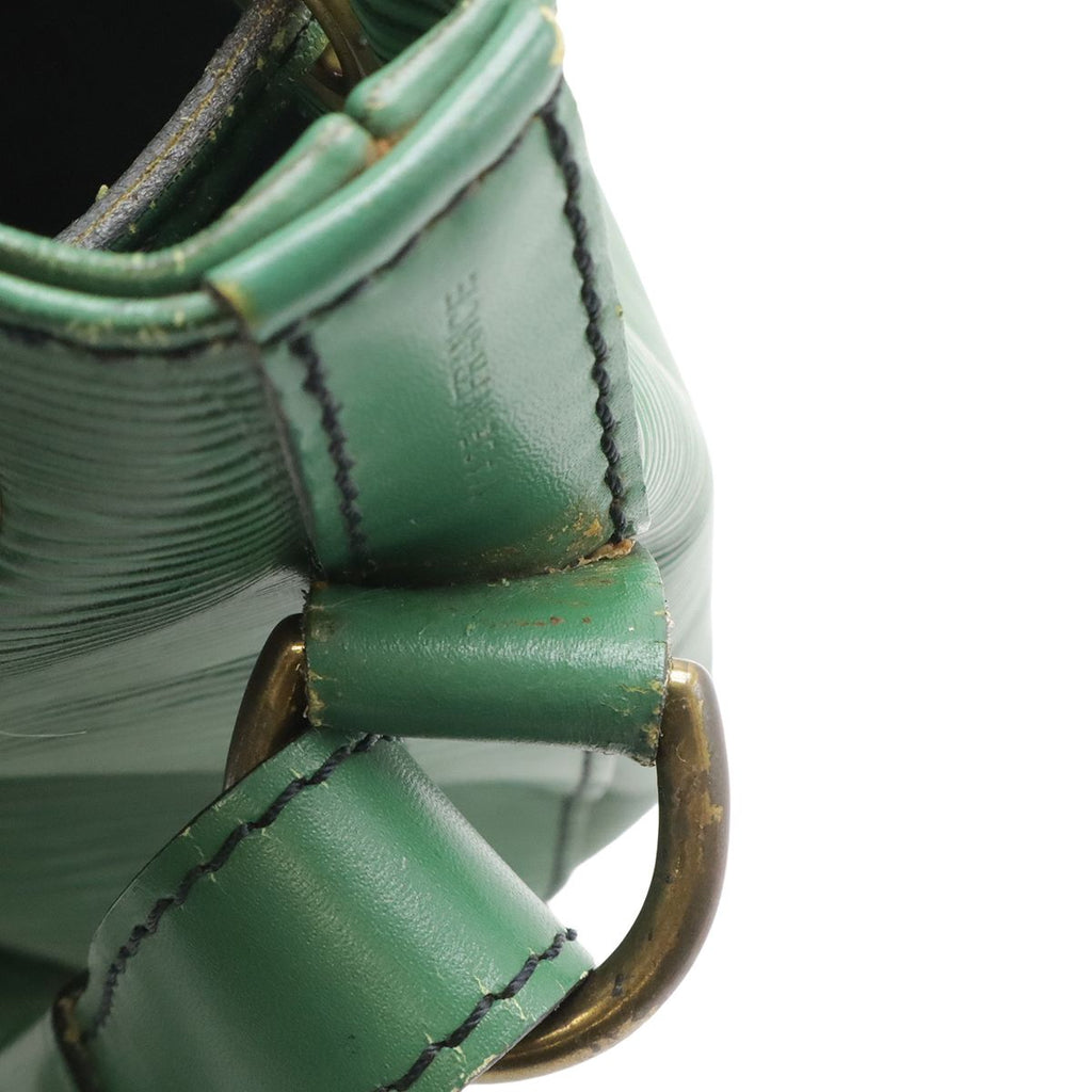 Louis Vuitton Epi Petit Noe Shoulder Bag Drawstring Borneo Green — view 7
