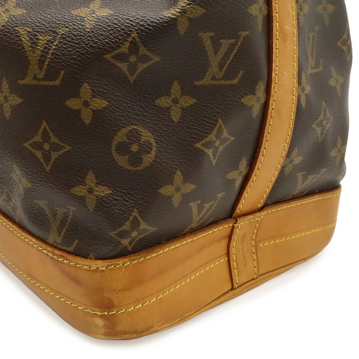 Louis Vuitton Monogram Noe Shoulder Bag Semi Drawstring — view 8