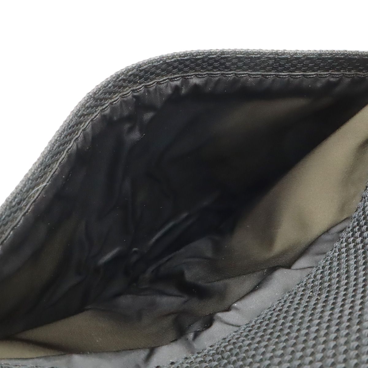 Louis Vuitton Damier Geant Shoulder Bag Crossbody Canvas Noir Black — view 9