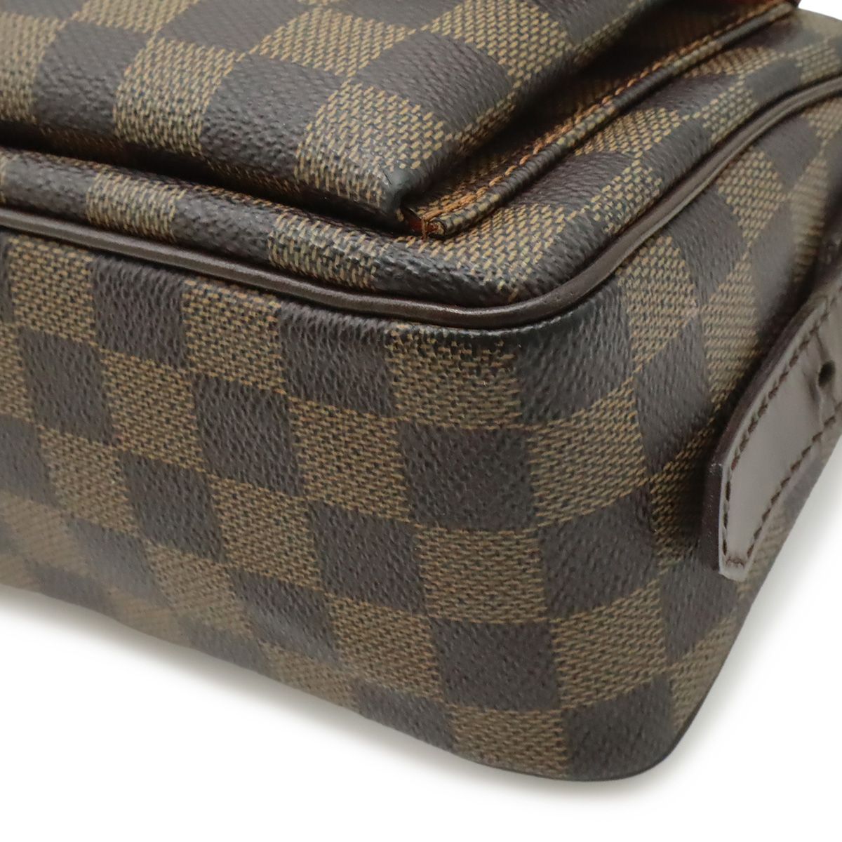 Louis Vuitton Damier Ravello GM Shoulder Bag Long Strap — view 3