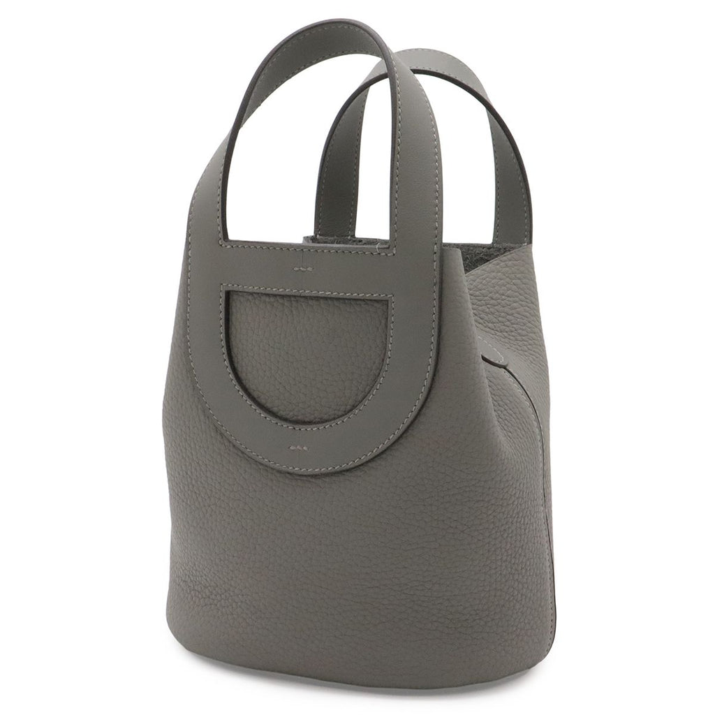 Hermes in the Loop 18 Tote Taurillon Clemence Veau Grimeia Gold — view 2