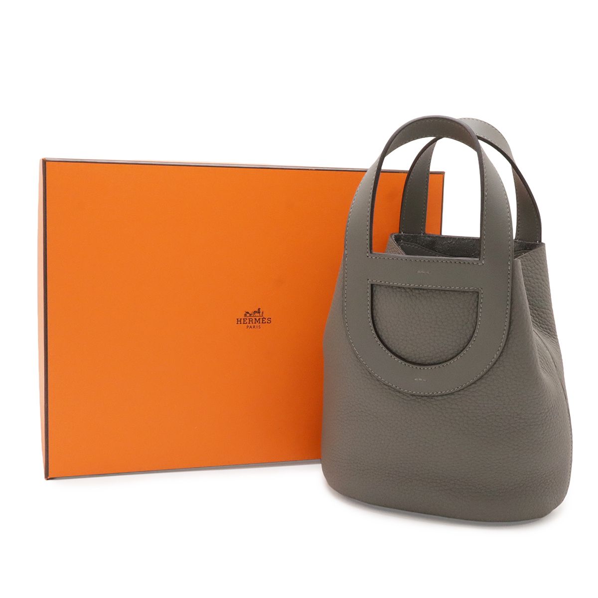 Hermes in the Loop 18 Tote Taurillon Clemence Veau Grimeia Gold — view 7