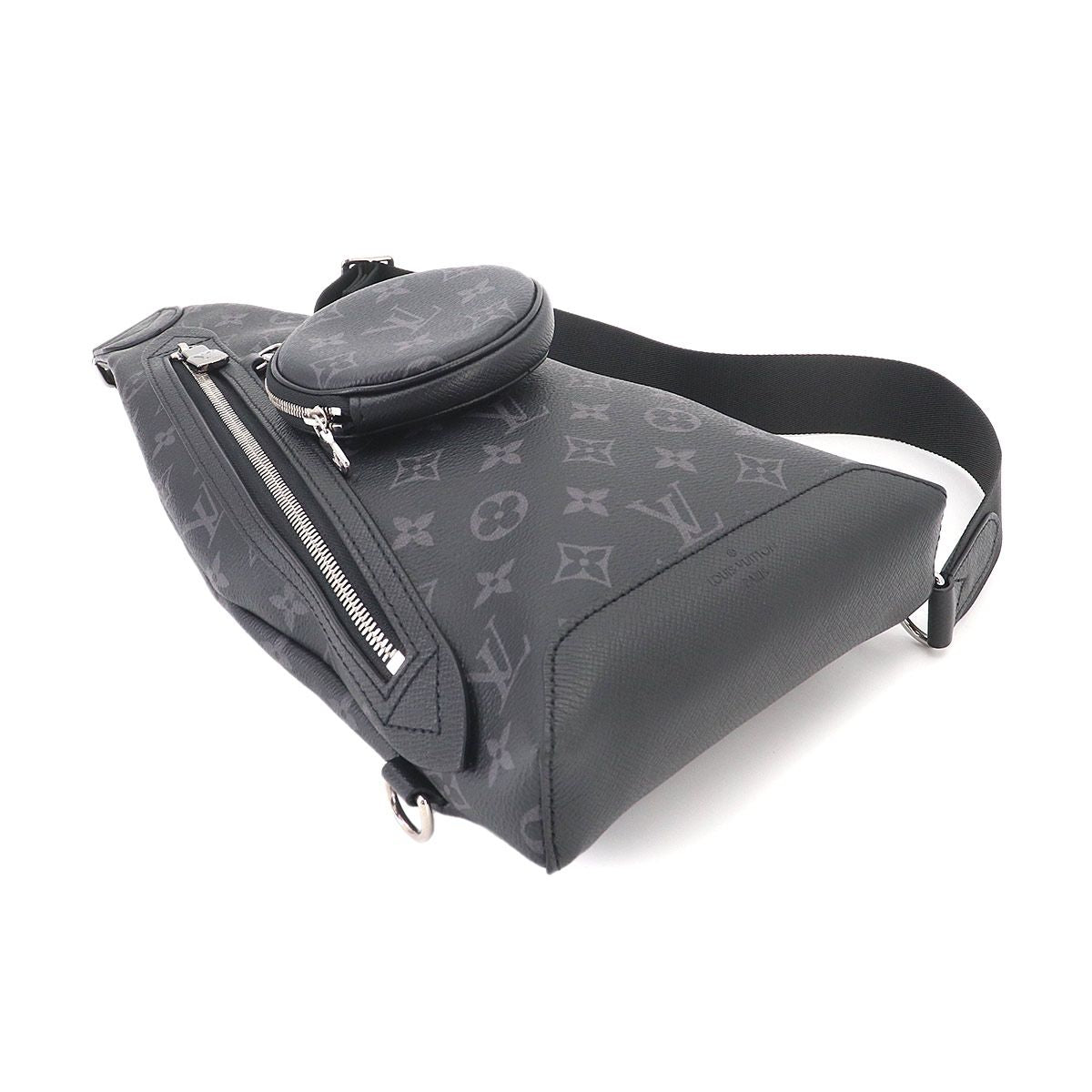 Louis Vuitton Taigarama Duo Sling Bag Noir — view 4