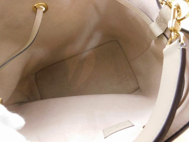 Louis Vuitton Neo Noe MM Tourtore Cream Bicolor Monogram Empreinte 2-Way — view 3