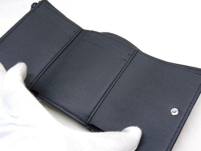 Louis Vuitton Victor Wallet Monogram Shadow Leather Black — view 3