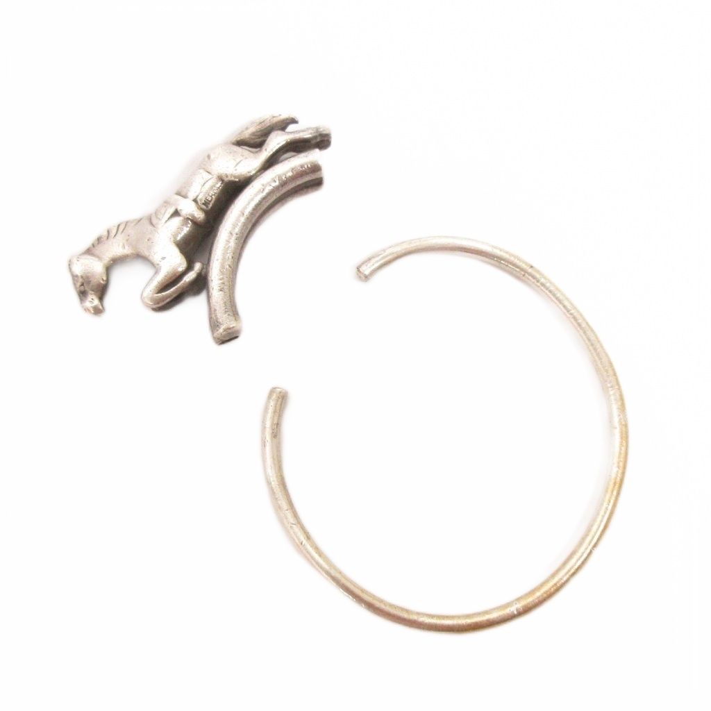 Hermes Vintage Key Ring Horse Silver Key Holder — view 5