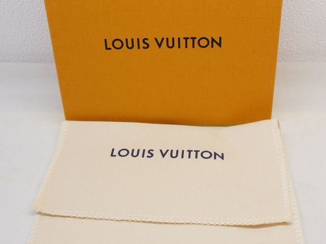 Louis Vuitton Portefeuille Victorine Trifold Wallet Monogram Reverse — view 5