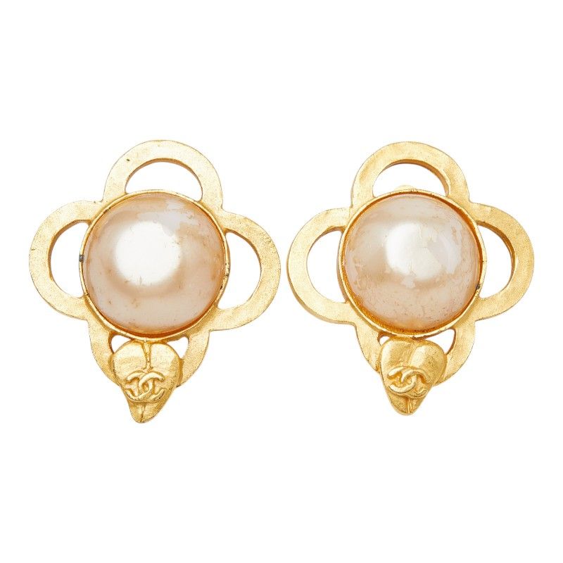 Chanel CC Logo Flower Vintage Earrings 95 Gold Plated Faux Pearl — view 2