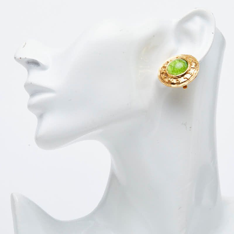 Chanel Gripoix Vintage Logo Round Earrings Gold Green Plated Glass — view 5
