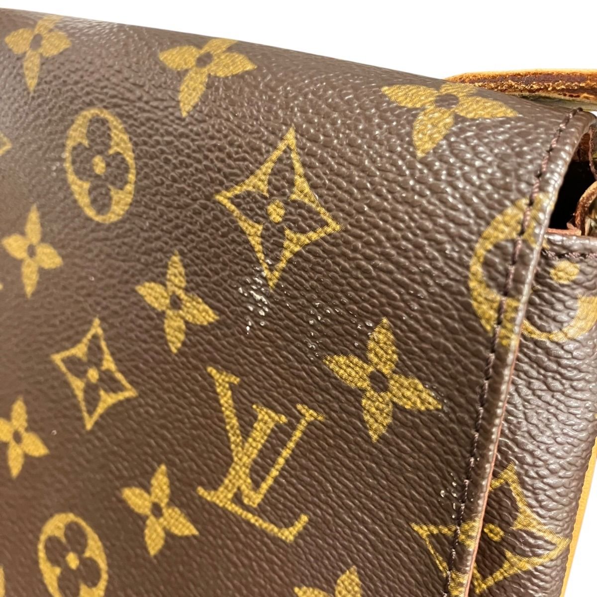 Louis Vuitton Musette Tango Short Monogram Shoulder — view 9