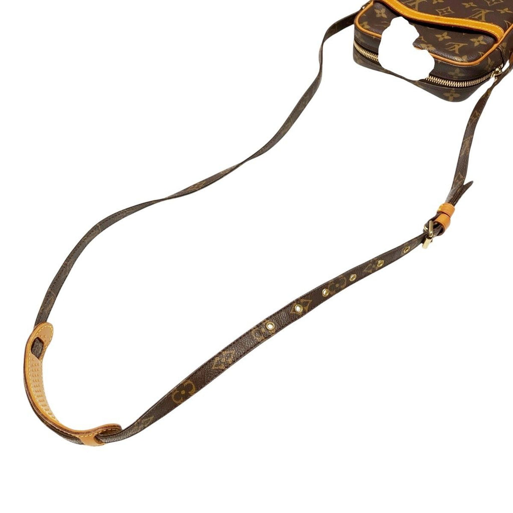 Louis Vuitton Danube Monogram Shoulder Bag Canvas — view 6