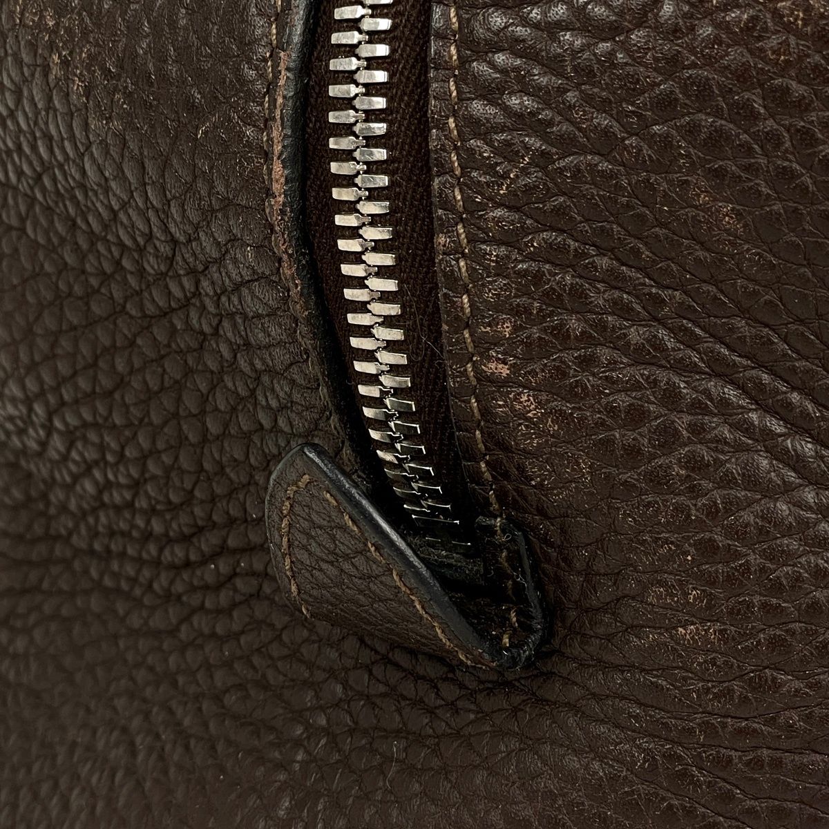 Hermes Victoria 43 Boston Bag Taurillon Clemence Brown — view 4