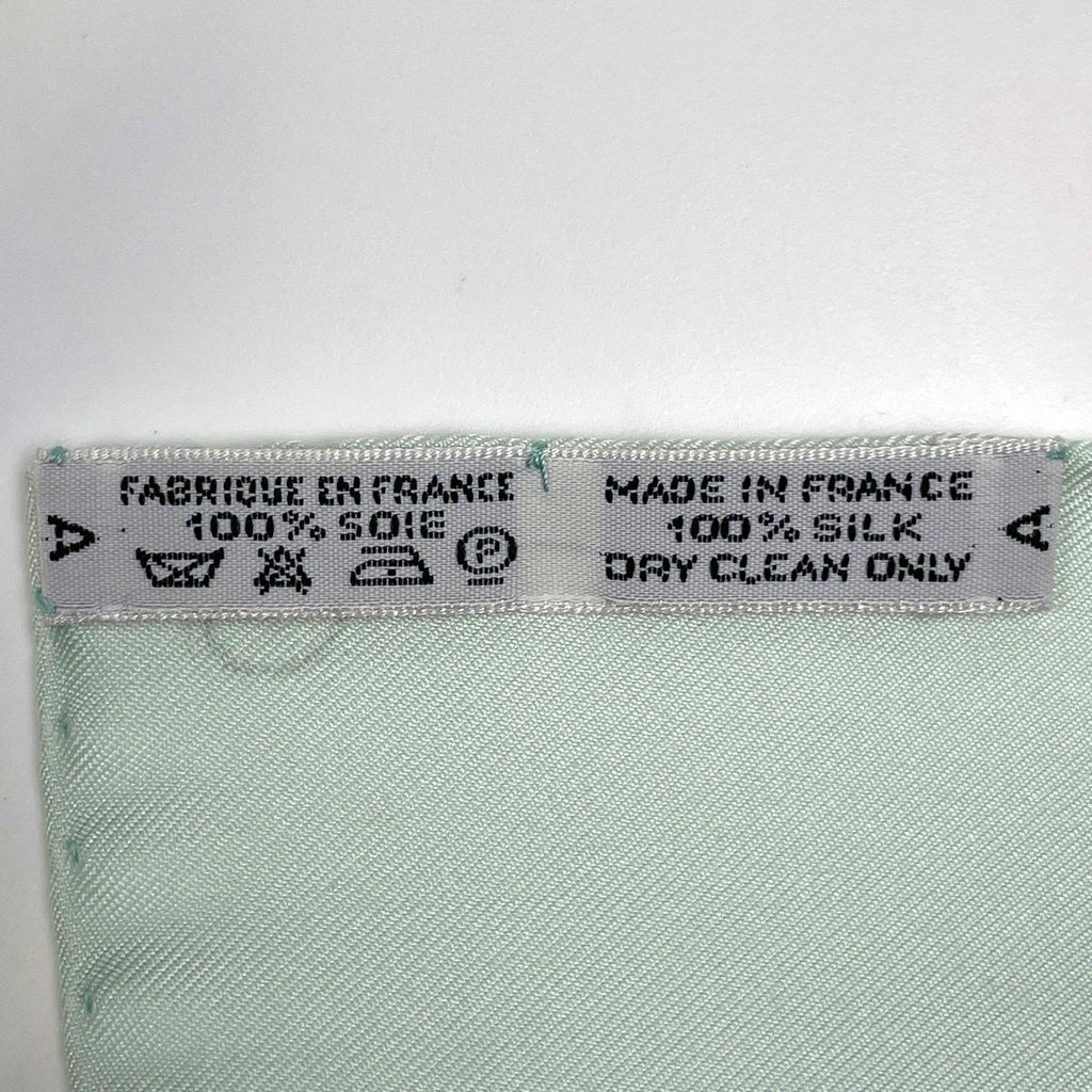 Hermes Carre 90 Regina Her Majesty the Queen Scarf Silk Green Multicolor — view 2