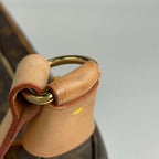 Louis Vuitton Boulogne 30 Shoulder Bag Monogram Brown — view 4
