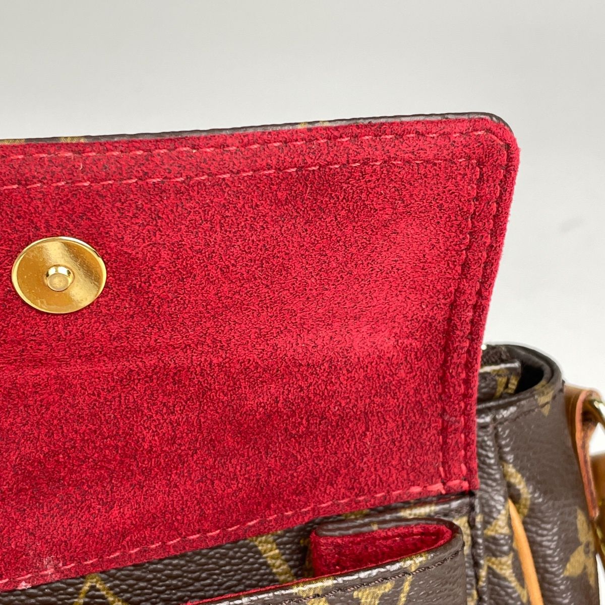 Louis Vuitton Viva-Cite PM Pochette Shoulder Bag Monogram Brown — view 6