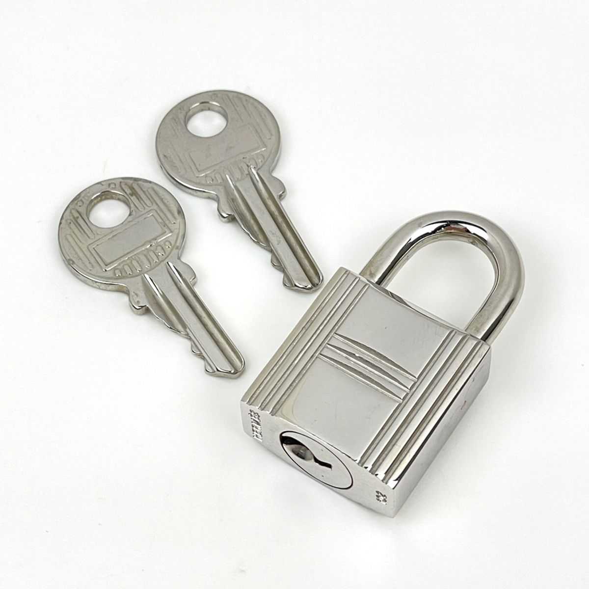 Hermes Picotin Lock MM Handbag Taurillon Clemence Rouge Tomato — view 9