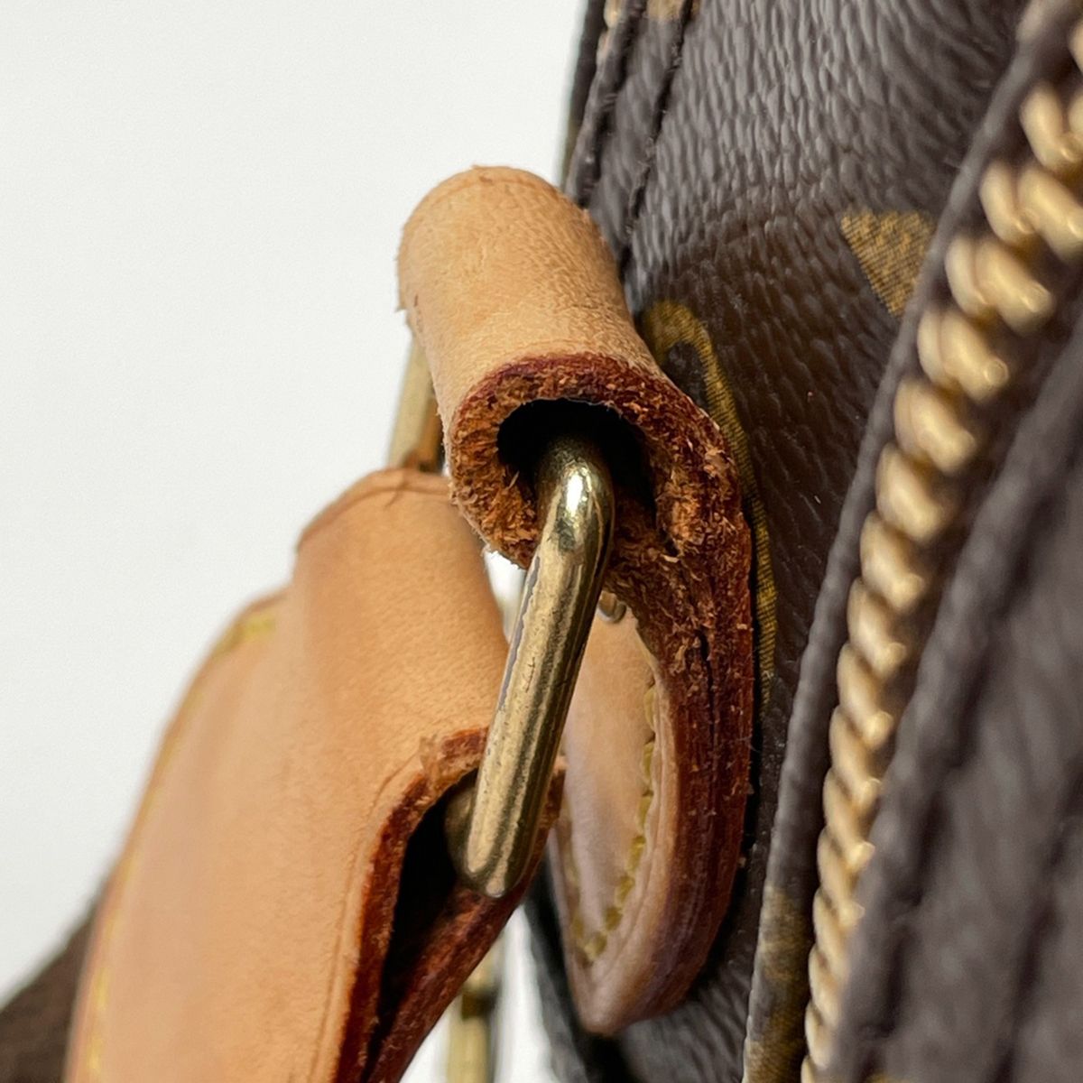 Louis Vuitton Reporter PM Crossbody Shoulder Bag Monogram Brown — view 6