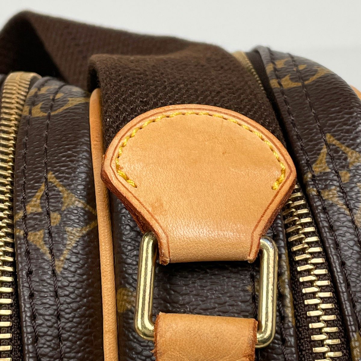 Louis Vuitton Reporter PM Crossbody Shoulder Bag Monogram Brown — view 5
