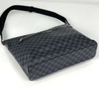 Louis Vuitton Mick GM Shoulder Crossbody Bag Damier Graphite Black — view 2