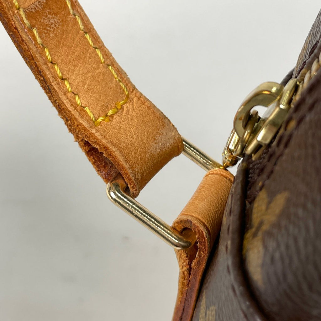 Louis Vuitton Trocadero 30 Shoulder Bag Monogram Brown — view 4