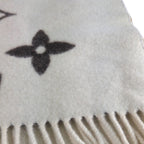 Louis Vuitton Monogram Echarpe Reykjavik Scarf Neckwear Brown /winter — view 4