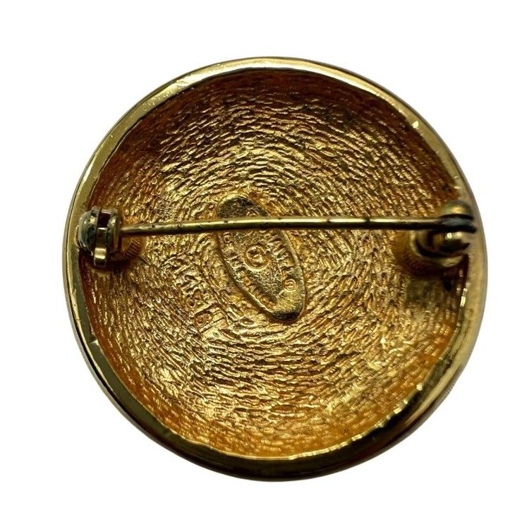 Chanel Brooch CC Logo Gold Metal Vintage Round — view 2