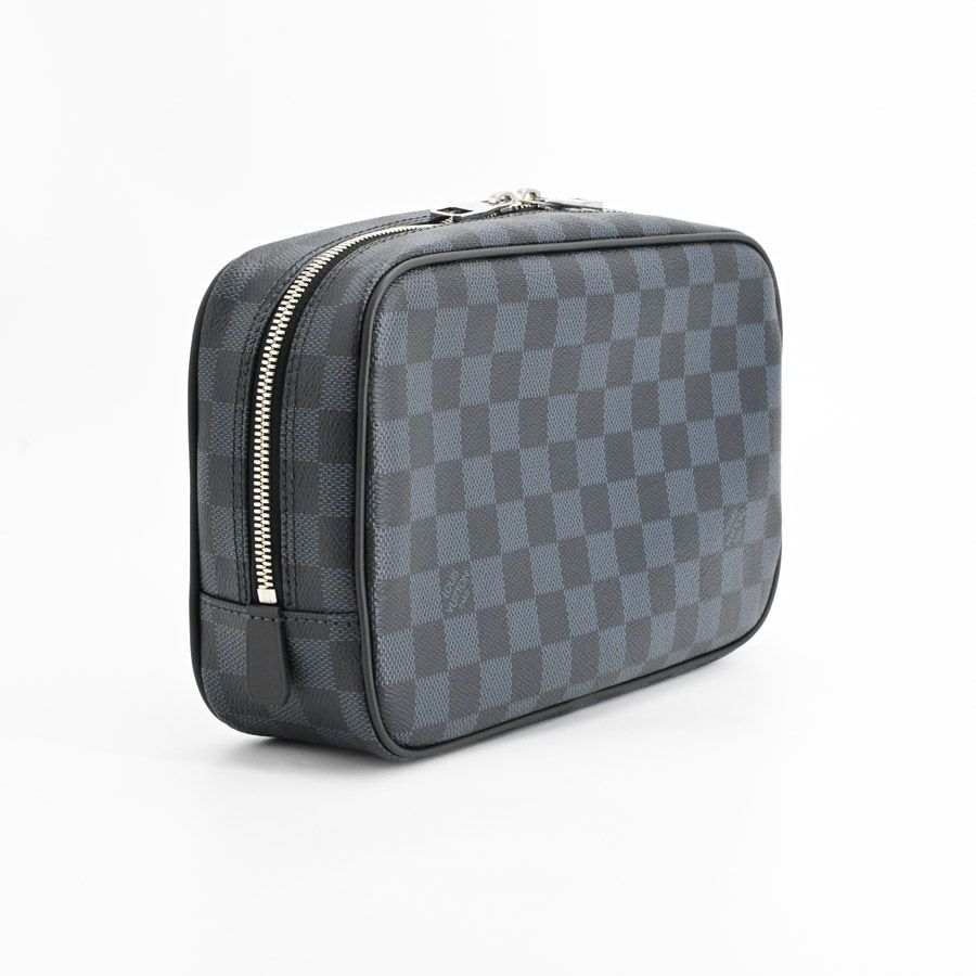 Louis Vuitton Pouch Trousse Toilette GM — view 2
