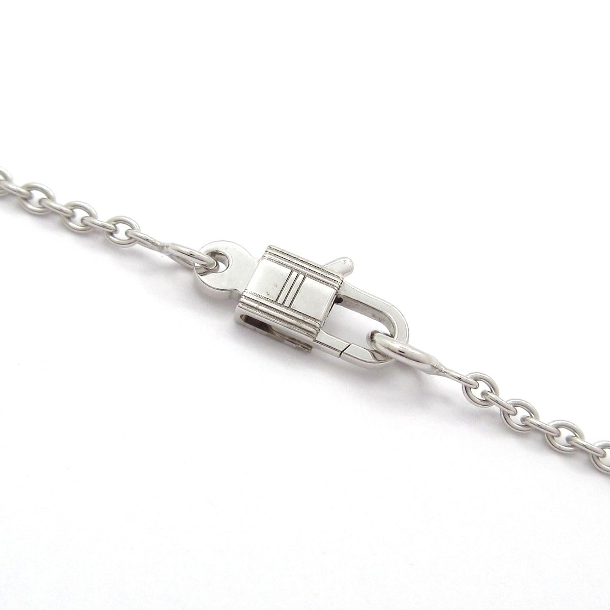 Hermes Necklace Amulet Kelly Cadena 18k White Gold Diamond — view 4