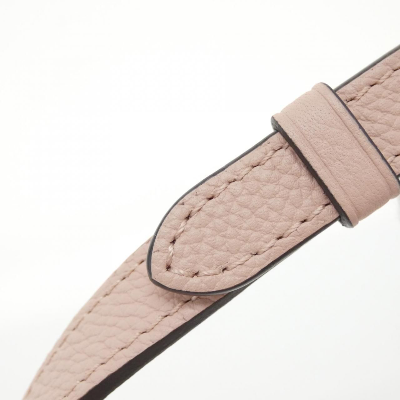 Louis Vuitton Mahina Scala Mini Shoulder — view 6