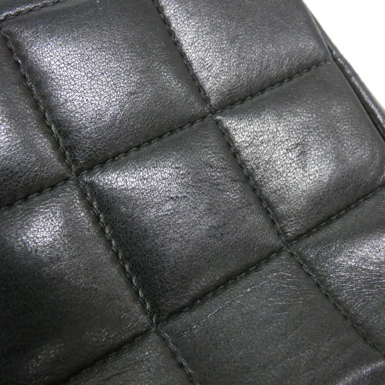 Chanel Vintage Shoulder — view 4