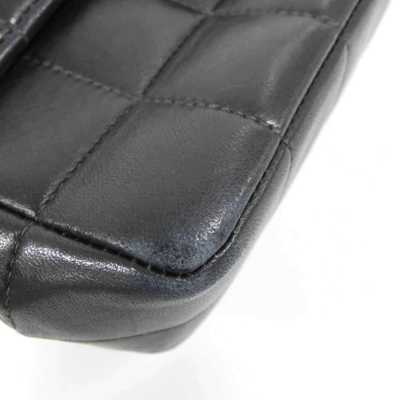 Chanel Vintage Shoulder — view 3